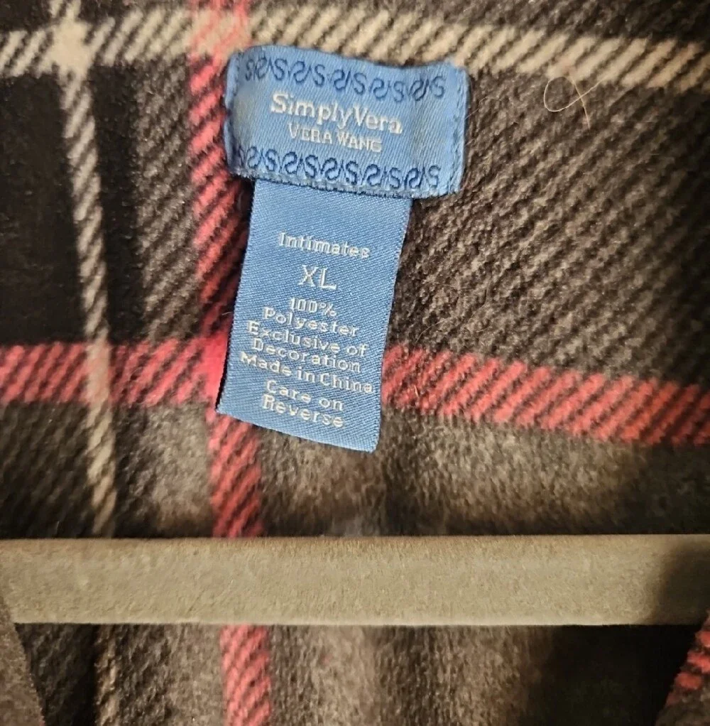 Simply Vera Vera Wang - Gray and Pink Plaid Pajama Set